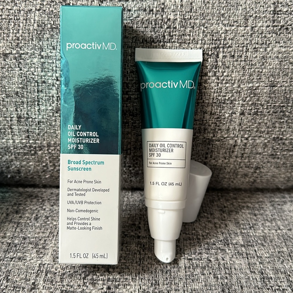 Proactiv Bundle -$182 retail value - Picture 6 of 6